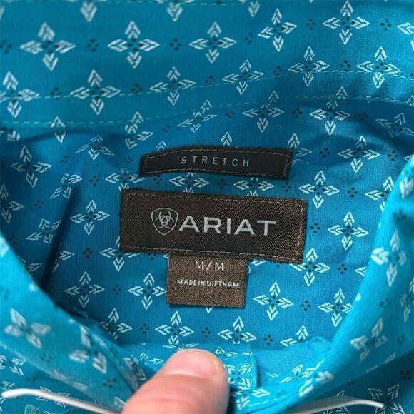 Ariat Men's Classic Fit Geometric Blue Button-Up Shirt Size M - Picture 5 of 6